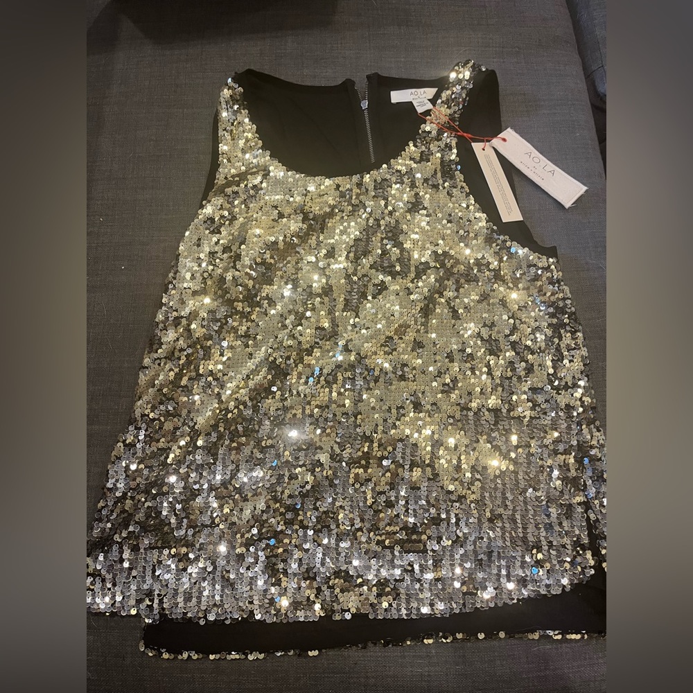 NWT AO.LA by Alice + Olivia Shirt Sequin Tank Top Gold Silver Size Small